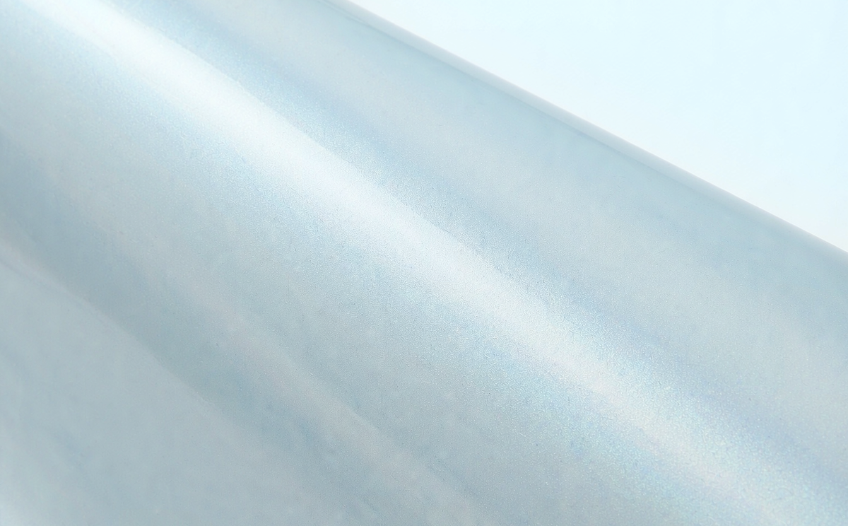 Iridescent Glacier Blue ZionYEE vinyl wrap macro