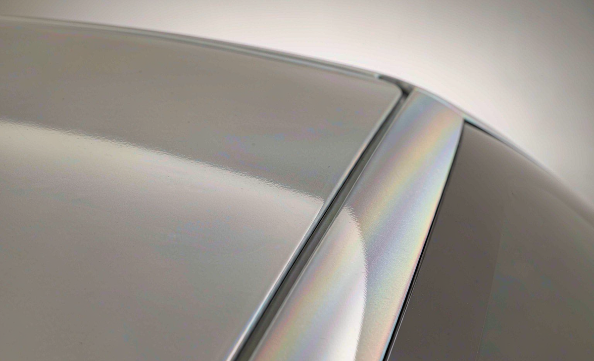 Iridescent Holographic White ZionYEE vinyl wrap halfwrap