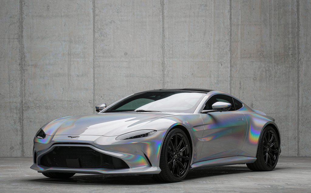 Iridescent Holographic White ZionYEE vinyl wrap hero